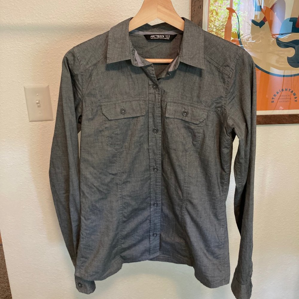 Like New Women's Small Arc'teryx Button Down Shirt